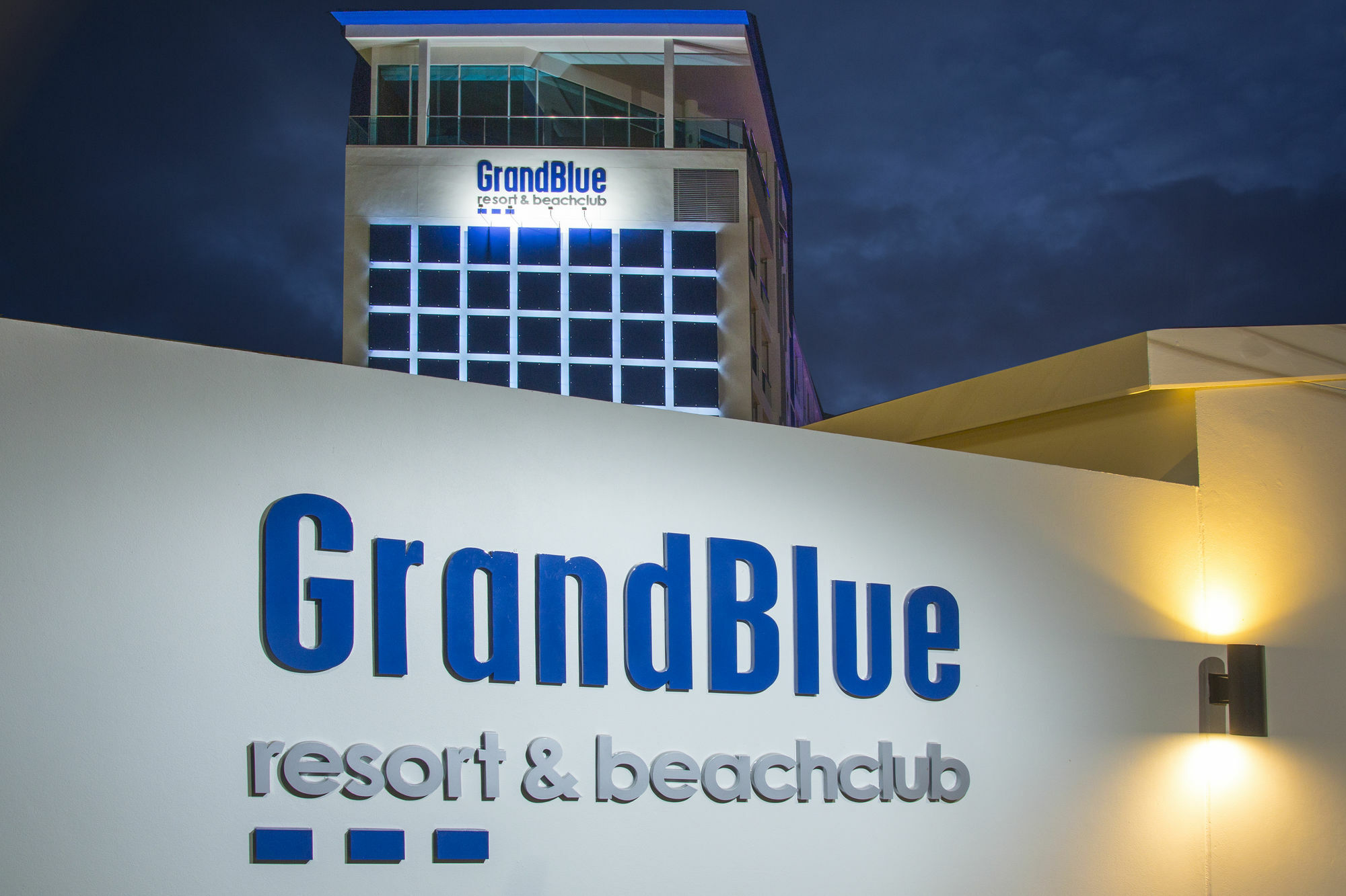 Grandblue Resort & Beachclub Mae Phim Ngoại thất bức ảnh